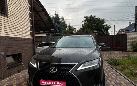 Lexus RX IV рестайлинг, 2021 год, 5 400 000 рублей, 1 фотография