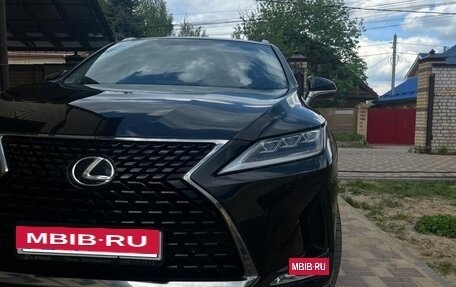 Lexus RX IV рестайлинг, 2021 год, 5 400 000 рублей, 4 фотография