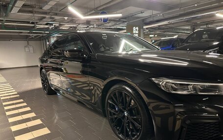 BMW 7 серия, 2019 год, 5 900 000 рублей, 3 фотография