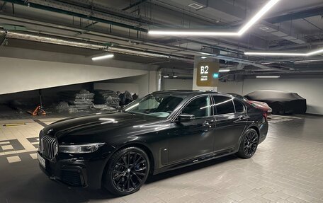 BMW 7 серия, 2019 год, 5 900 000 рублей, 2 фотография