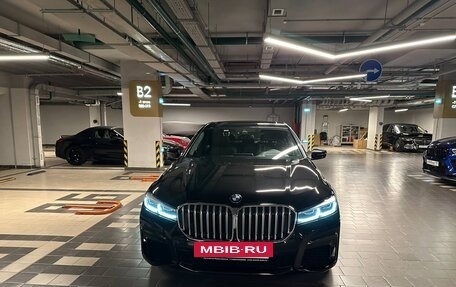 BMW 7 серия, 2019 год, 5 900 000 рублей, 4 фотография