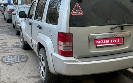 Jeep Cherokee, 2008 год, 1 050 000 рублей, 24 фотография