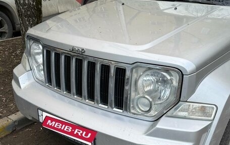Jeep Cherokee, 2008 год, 1 050 000 рублей, 31 фотография