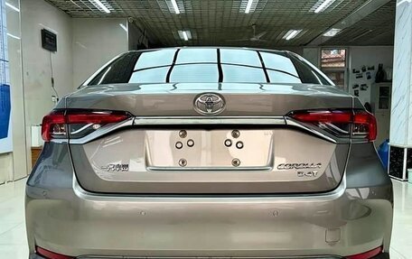 Toyota Corolla, 2022 год, 1 600 000 рублей, 6 фотография