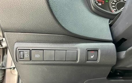 Toyota Corolla, 2022 год, 1 600 000 рублей, 12 фотография