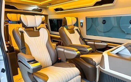 Toyota HiAce H300, 2023 год, 10 100 000 рублей, 10 фотография