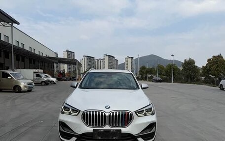 BMW X1, 2022 год, 1 930 000 рублей, 2 фотография