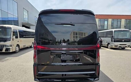 Toyota HiAce H300, 2025 год, 14 660 000 рублей, 3 фотография