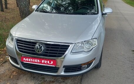 Volkswagen Passat B6, 2006 год, 650 000 рублей, 3 фотография
