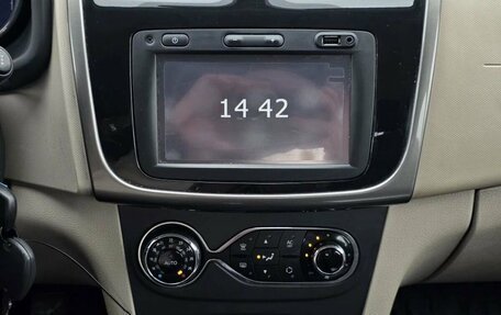 Renault Logan II, 2014 год, 530 000 рублей, 19 фотография