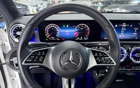 Mercedes-Benz A-Класс, 2023 год, 1 340 017 рублей, 9 фотография