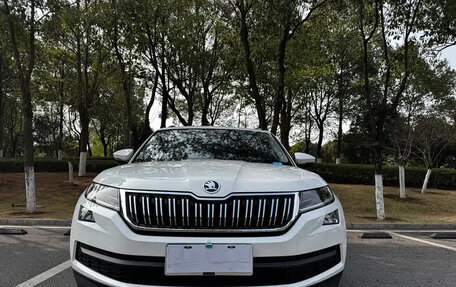 Skoda Kodiaq I, 2023 год, 2 950 777 рублей, 2 фотография