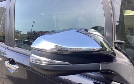 Toyota Voxy III, 2021 год, 1 870 000 рублей, 22 фотография