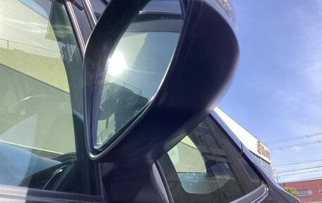 Toyota Voxy III, 2021 год, 1 870 000 рублей, 24 фотография