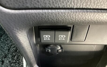 Toyota Voxy III, 2021 год, 1 870 000 рублей, 39 фотография