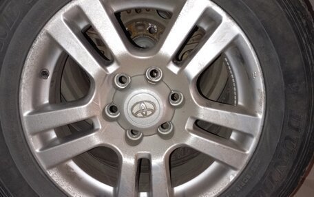 Toyota Land Cruiser Prado 150 рестайлинг 2, 2016 год, 3 999 000 рублей, 10 фотография