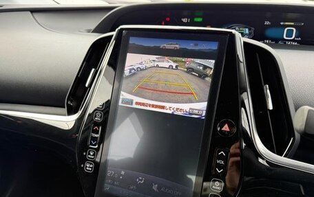 Toyota Prius IV XW50, 2018 год, 1 782 000 рублей, 8 фотография