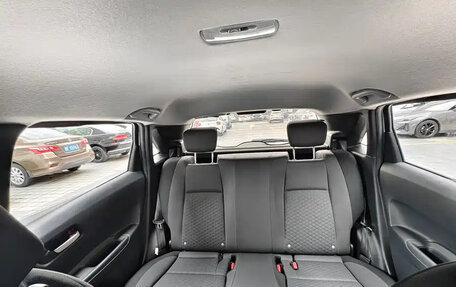 Honda Fit, 2022 год, 1 000 000 рублей, 8 фотография