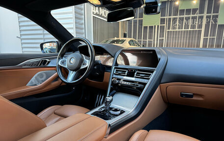 BMW 8 серия, 2019 год, 7 990 000 рублей, 21 фотография