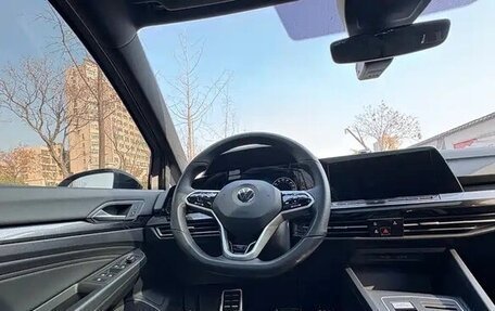 Volkswagen Golf VIII, 2022 год, 1 588 004 рублей, 10 фотография