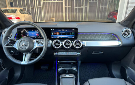 Mercedes-Benz GLB, 2023 год, 4 990 000 рублей, 13 фотография