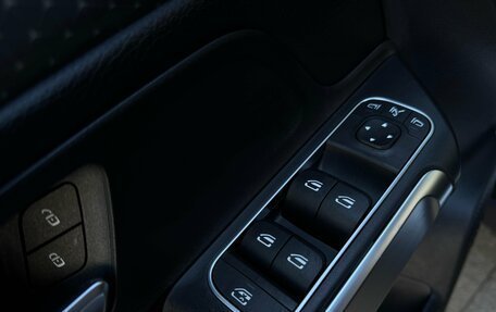 Mercedes-Benz GLB, 2023 год, 4 990 000 рублей, 22 фотография