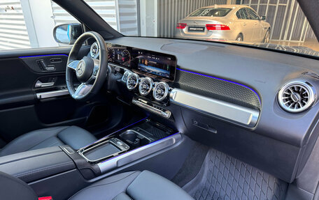 Mercedes-Benz GLB, 2023 год, 4 990 000 рублей, 33 фотография
