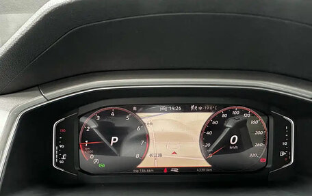 Volkswagen T-Roc I, 2022 год, 1 650 000 рублей, 7 фотография