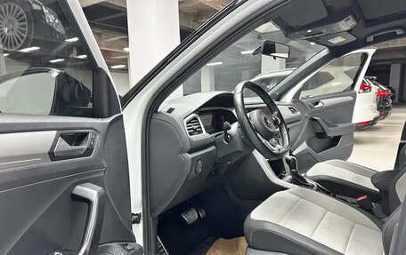 Volkswagen T-Roc I, 2022 год, 1 650 000 рублей, 9 фотография