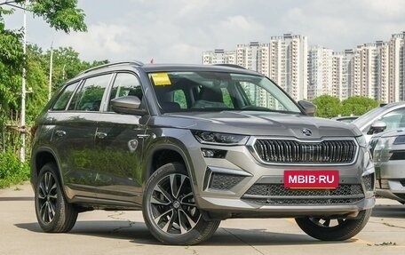 Skoda Kodiaq I, 2025 год, 4 209 500 рублей, 3 фотография