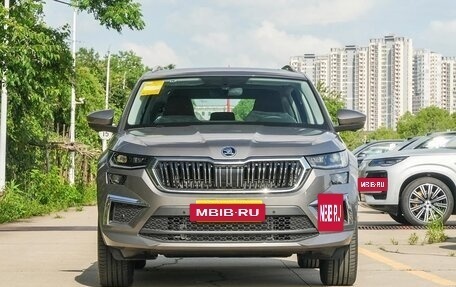 Skoda Kodiaq I, 2025 год, 4 209 500 рублей, 2 фотография