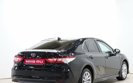 Toyota Camry, 2021 год, 2 375 000 рублей, 5 фотография