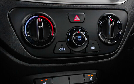 Hyundai Solaris II рестайлинг, 2021 год, 1 450 000 рублей, 14 фотография