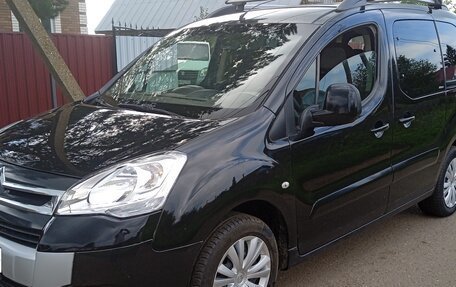 Citroen Berlingo II рестайлинг, 2012 год, 599 999 рублей, 1 фотография