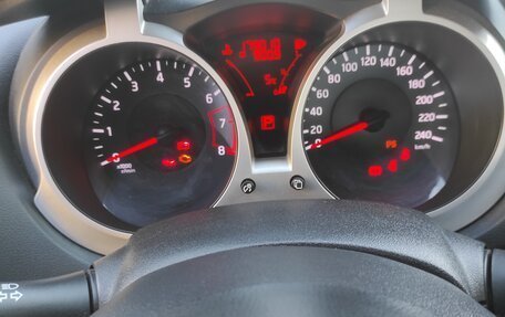 Nissan Juke II, 2012 год, 970 000 рублей, 9 фотография