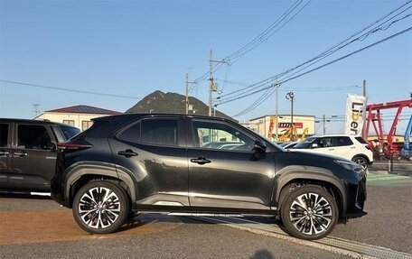 Toyota Yaris Cross, 2022 год, 1 545 005 рублей, 4 фотография