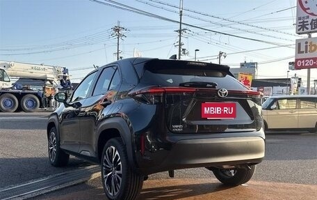 Toyota Yaris Cross, 2022 год, 1 545 005 рублей, 2 фотография