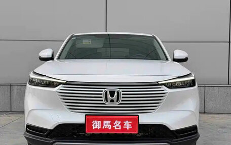 Honda Vezel, 2025 год, 1 950 000 рублей, 2 фотография