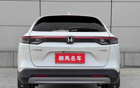 Honda Vezel, 2025 год, 1 950 000 рублей, 5 фотография