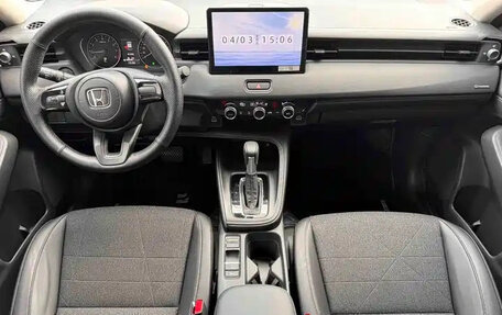 Honda Vezel, 2025 год, 1 950 000 рублей, 9 фотография