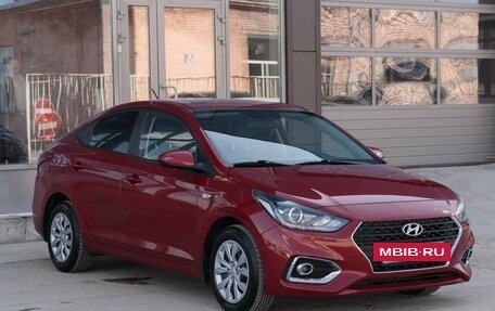 Hyundai Solaris II рестайлинг, 2018 год, 1 386 000 рублей, 3 фотография