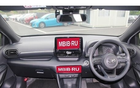 Toyota Yaris, 2022 год, 810 005 рублей, 9 фотография