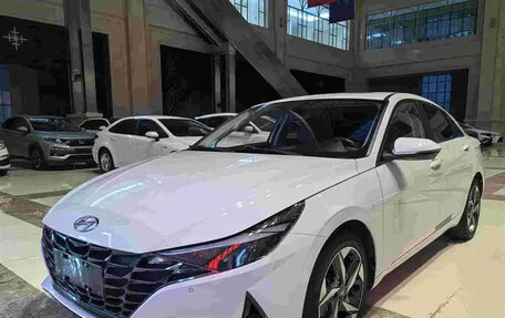 Hyundai Elantra, 2021 год, 1 360 000 рублей, 1 фотография