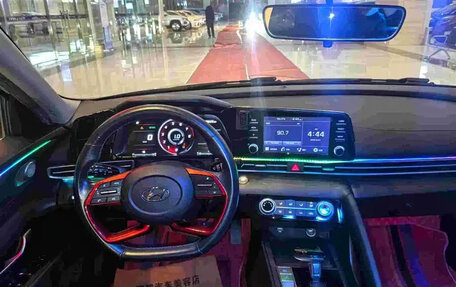 Hyundai Elantra, 2021 год, 1 360 000 рублей, 8 фотография