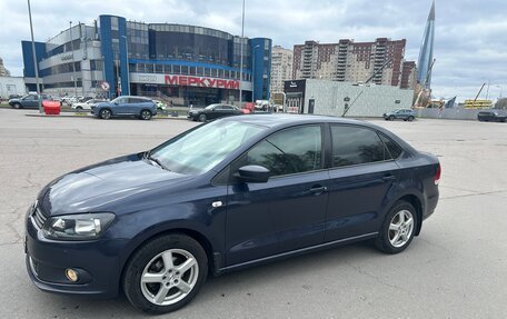 Volkswagen Polo VI (EU Market), 2012 год, 815 000 рублей, 2 фотография