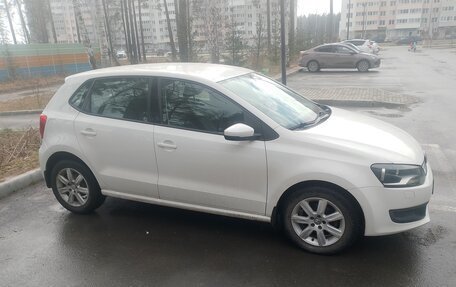 Volkswagen Polo VI (EU Market), 2011 год, 750 000 рублей, 3 фотография