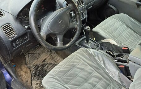 Mitsubishi Carisma I, 2002 год, 160 000 рублей, 8 фотография