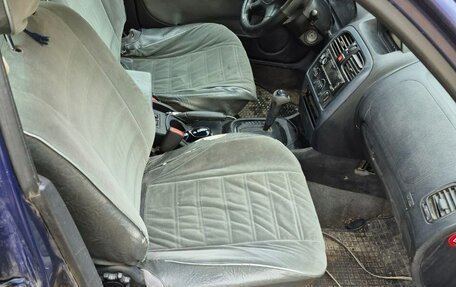 Mitsubishi Carisma I, 2002 год, 160 000 рублей, 9 фотография