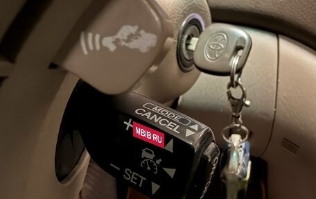 Toyota Sienna II рестайлинг, 2005 год, 1 150 000 рублей, 15 фотография