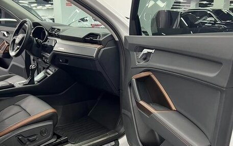 Audi Q3, 2021 год, 2 236 605 рублей, 10 фотография